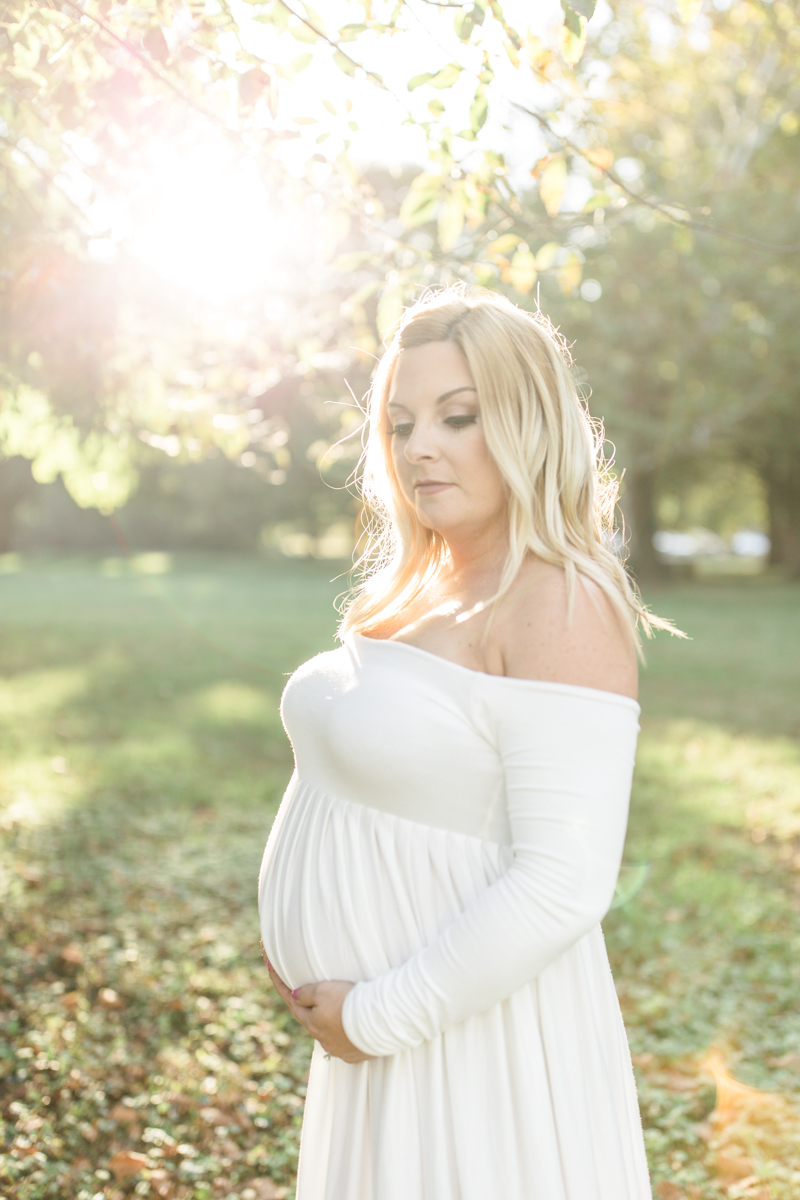 Alexandria Maternity Photographer | Maral Noori Photography | Fall Belle Haven Park