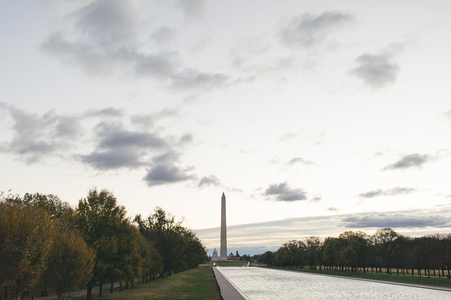 Washington Memorial Fall Sunrise | Maral Noori Photography | Washington DC Wedding Photographer