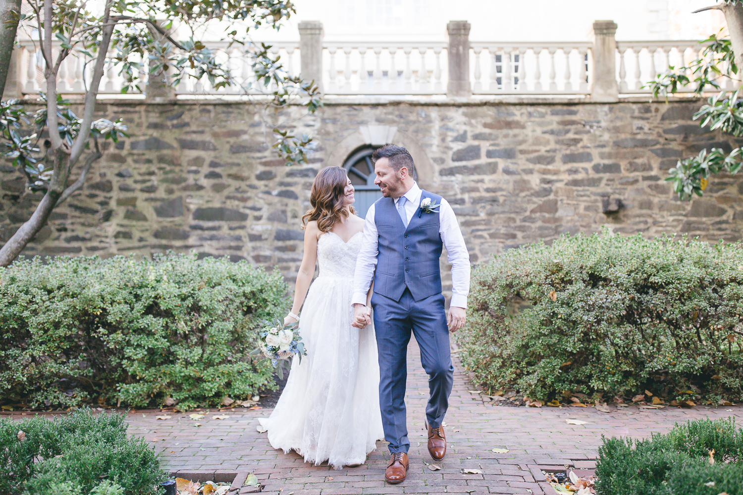 Carlyle House Elopement | Maral Noori Photography | Virginia Wedding Photographer