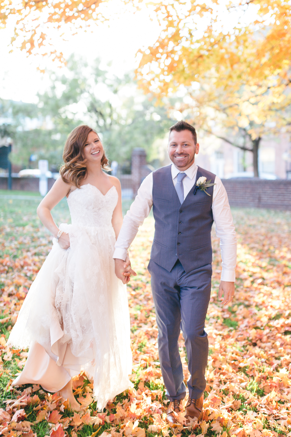 Carlyle House Elopement | Maral Noori Photography | Virginia Wedding Photographer | Fall Portraits