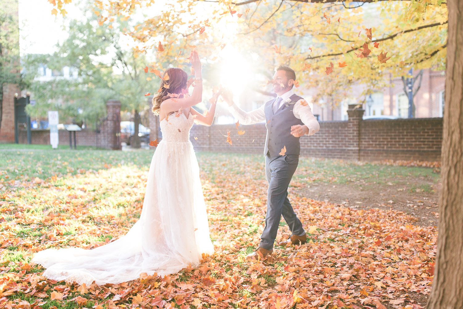 Carlyle House Elopement | Maral Noori Photography | Virginia Wedding Photographer | Fall Portraits