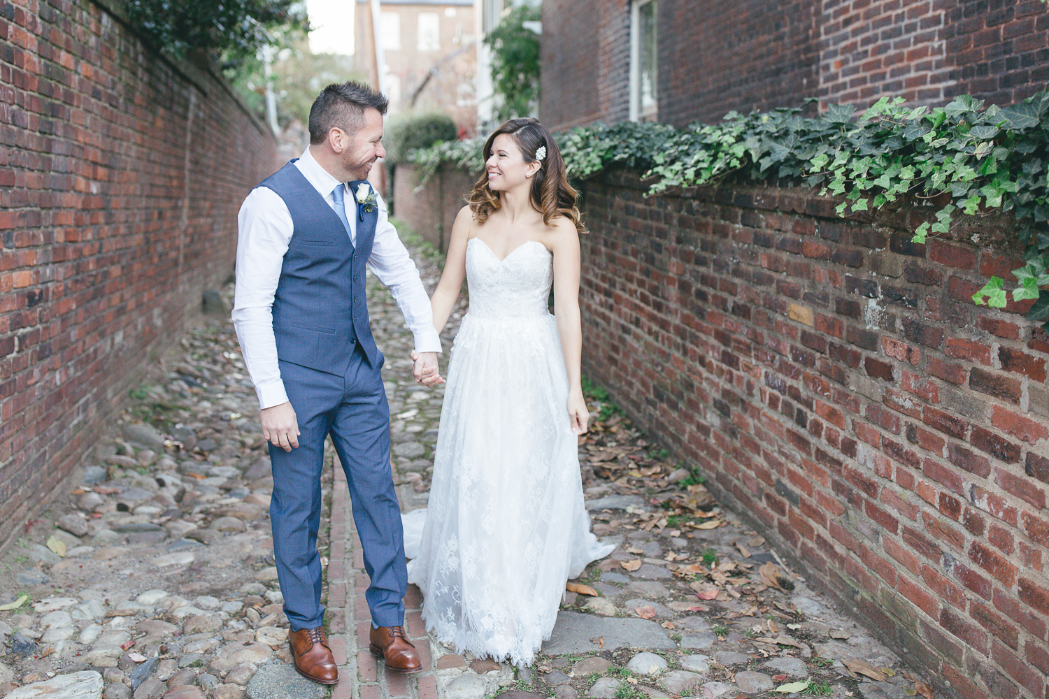 Carlyle House Elopement | Maral Noori Photography | Virginia Wedding Photographer 