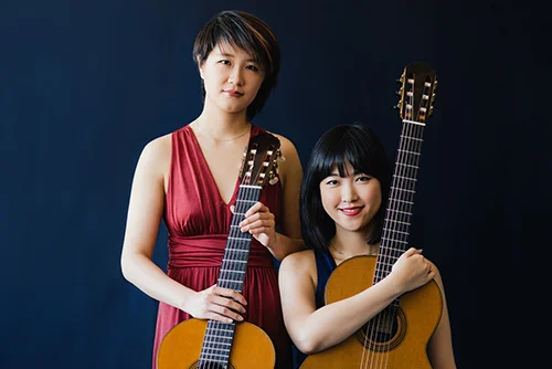 Beijing Guitar Duo photo by Wasin_500 thumb.jpg