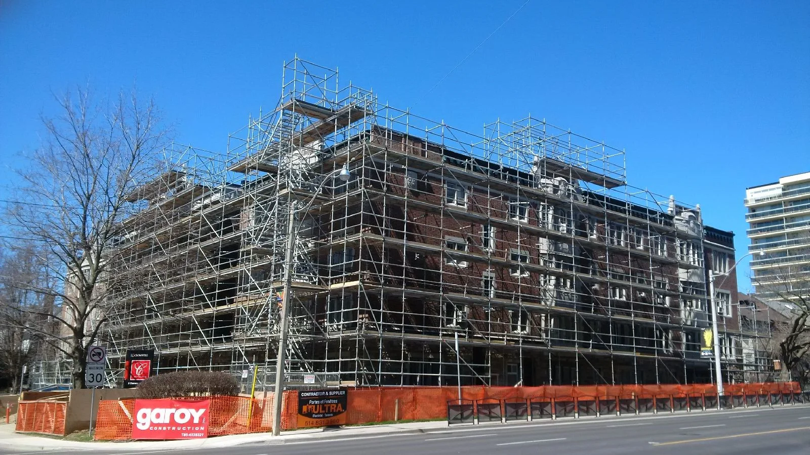 2 Clarendon Avenue, Garoy Construction, Toronto Branch