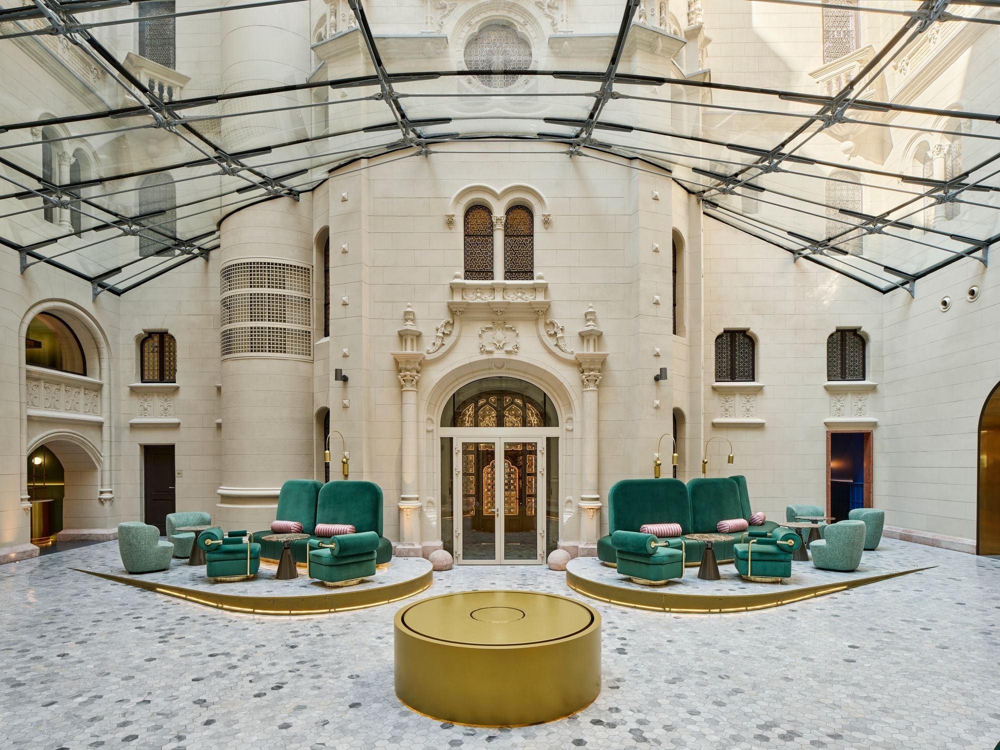 W Hotels debuts in the Hungarian capital with the W Hotel Budapest.