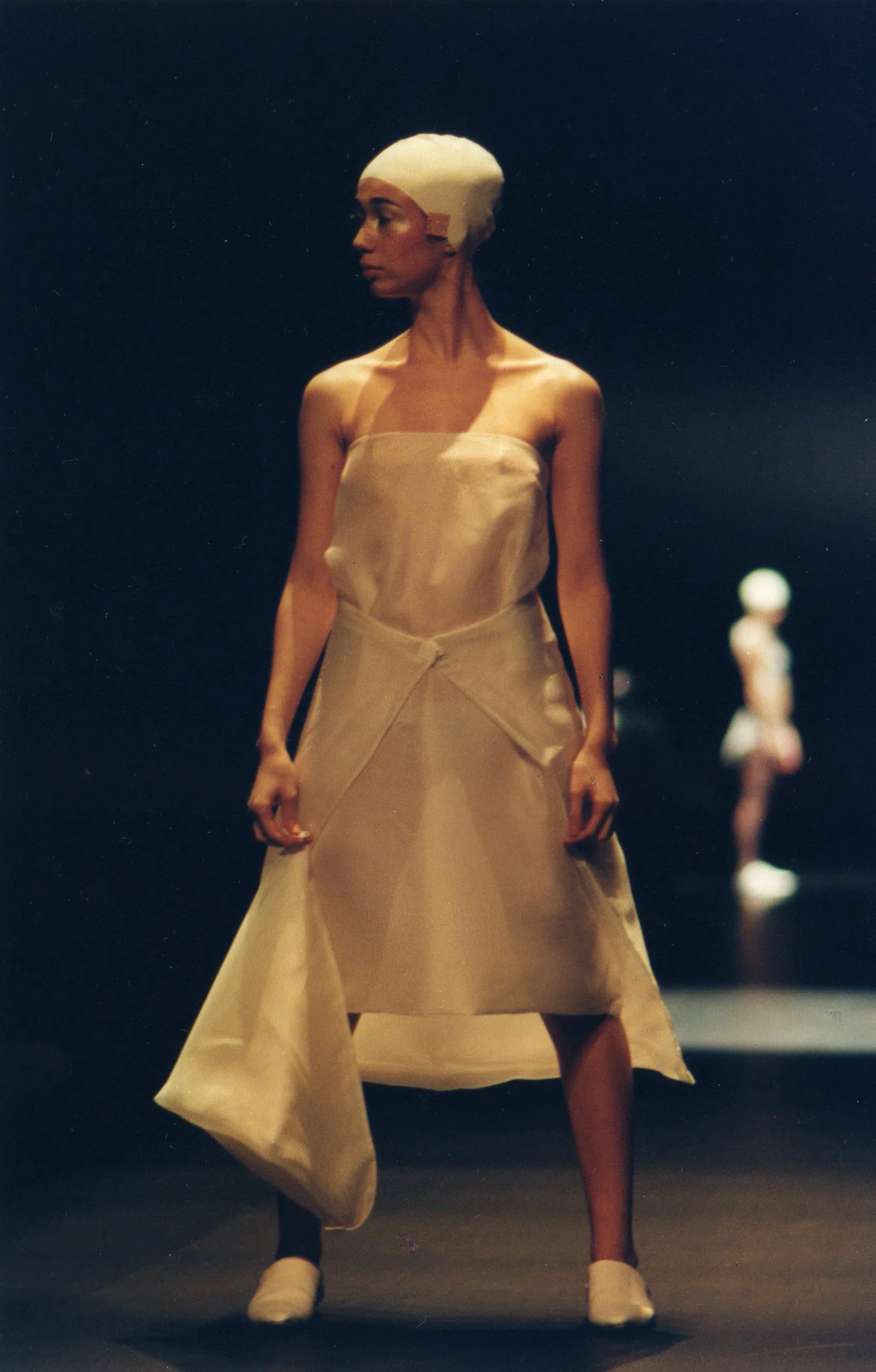 img004.jpg
