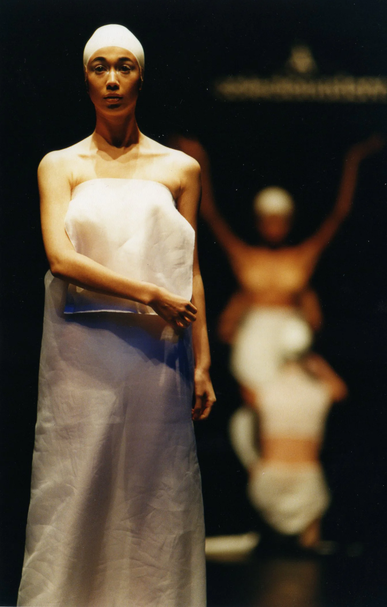 img006.jpg