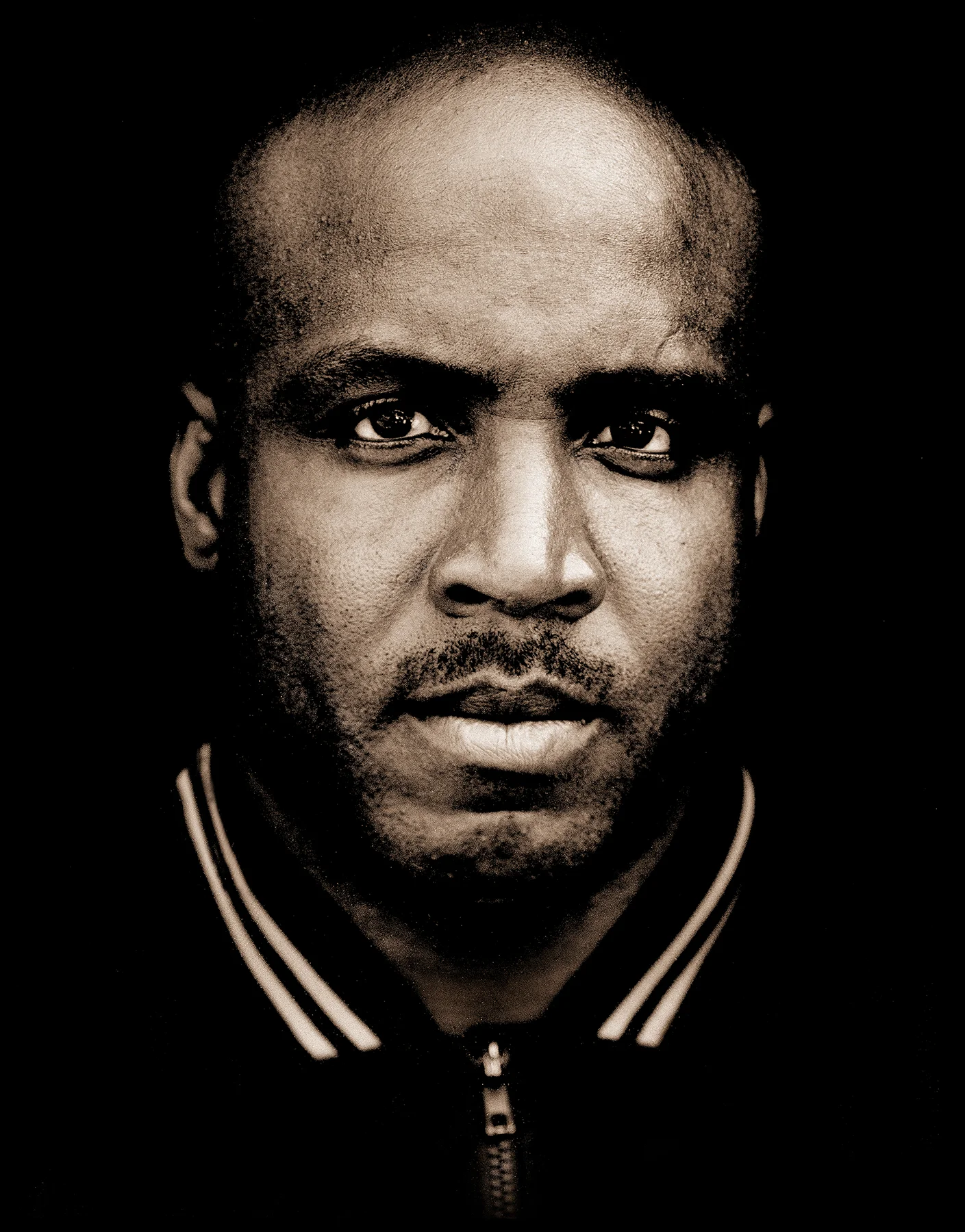 b.bondsi.jpg