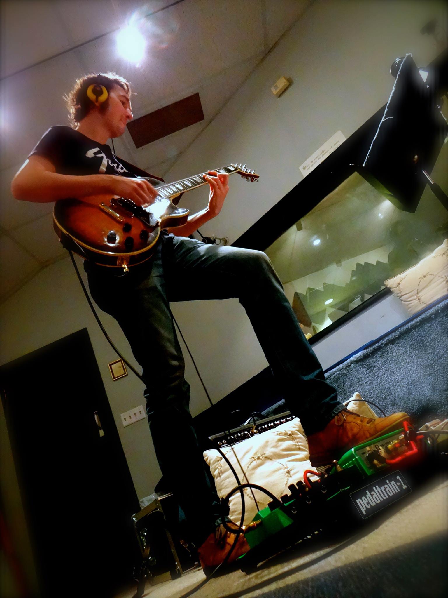  Tracking electric guitar at Theta Sound Studios 