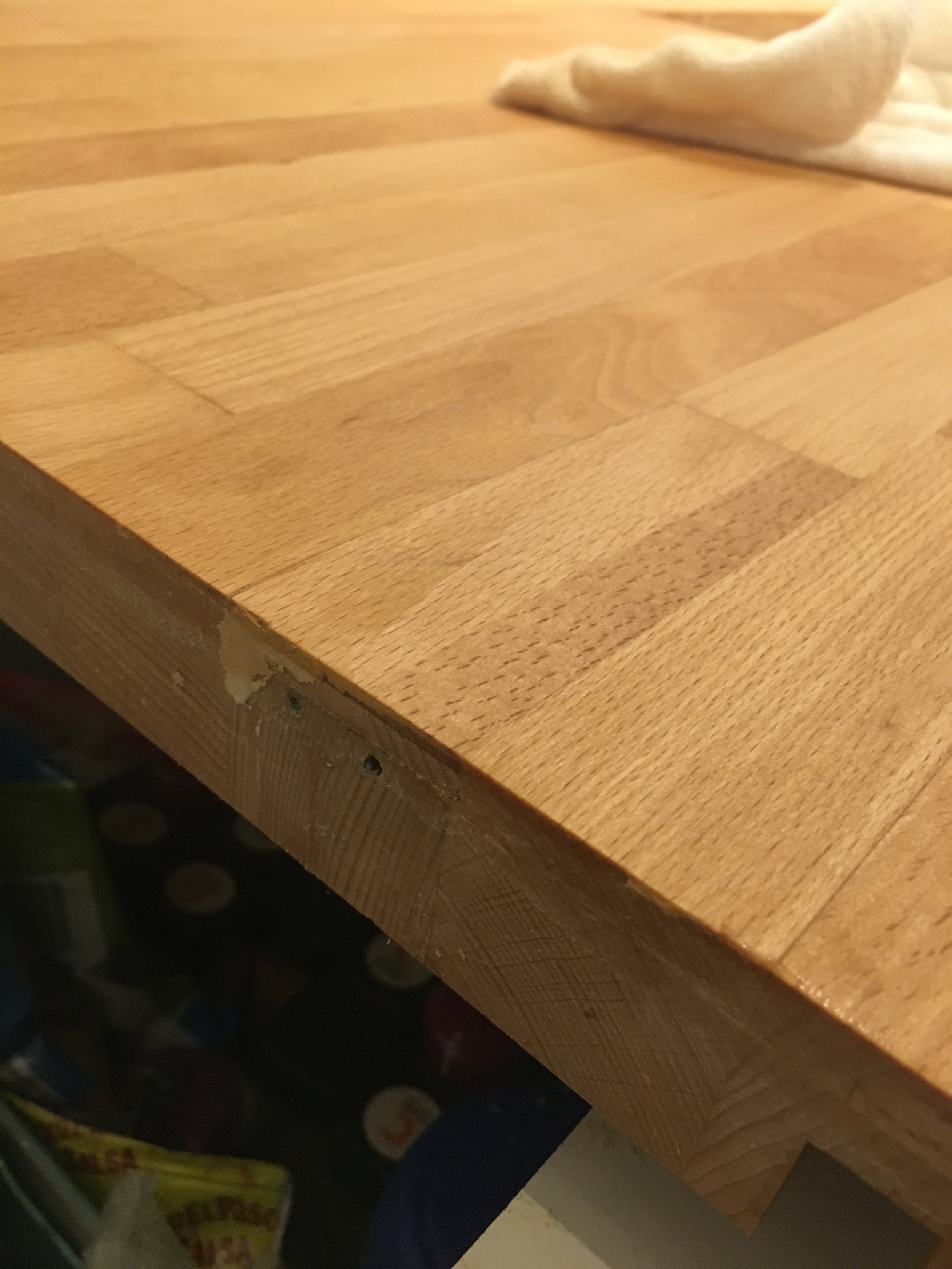 After a light sanding, not noticeable now.