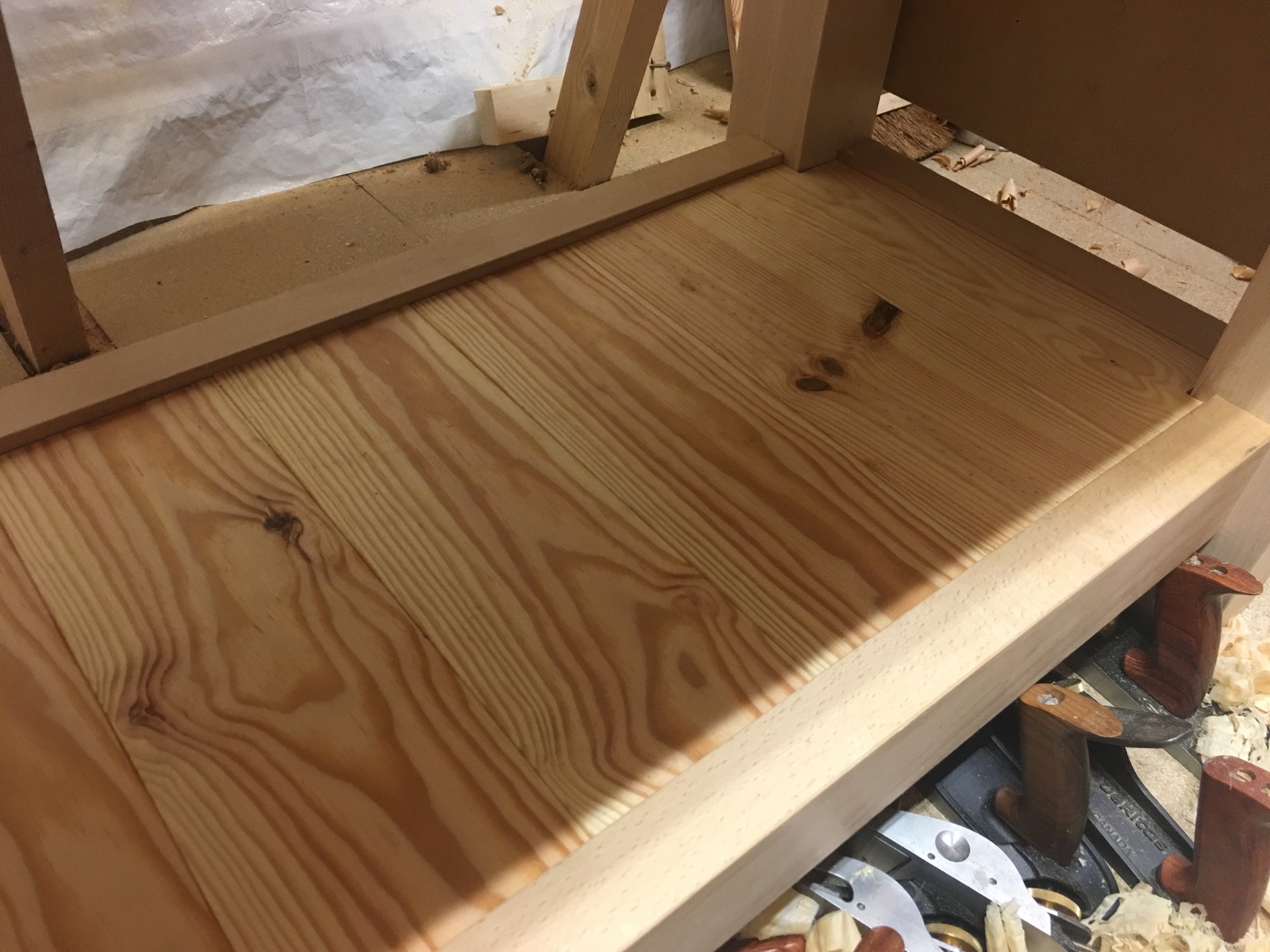 Pine toNgue and grooVe boards