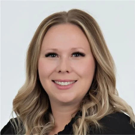 Andrea Heroux.jpg
