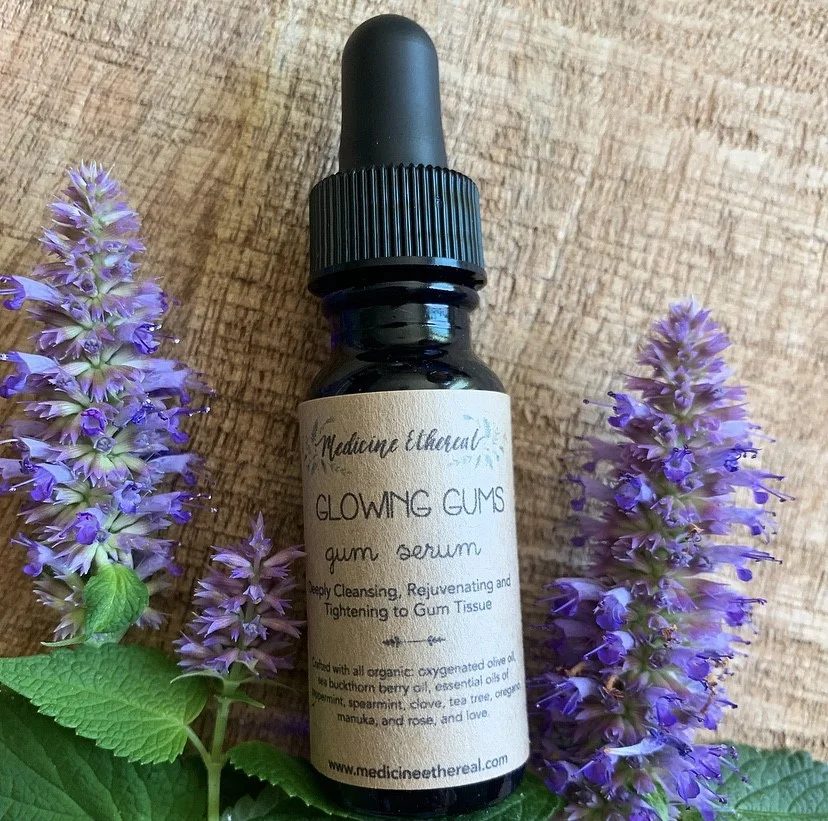 Glowing Gums Serum