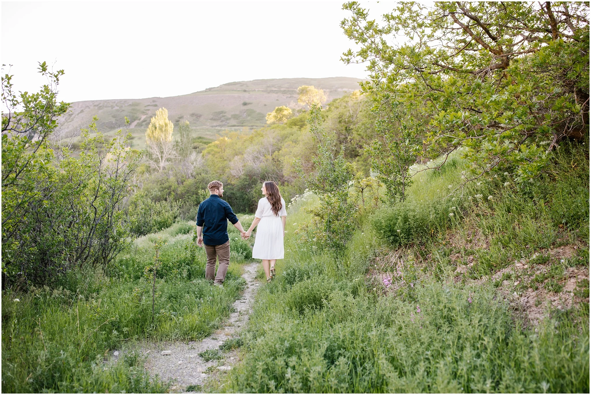 Lizzie-B-Imagery-Utah-Wedding-Photographer-Thanksgiving-Point-Payson-Temple_0134.jpg