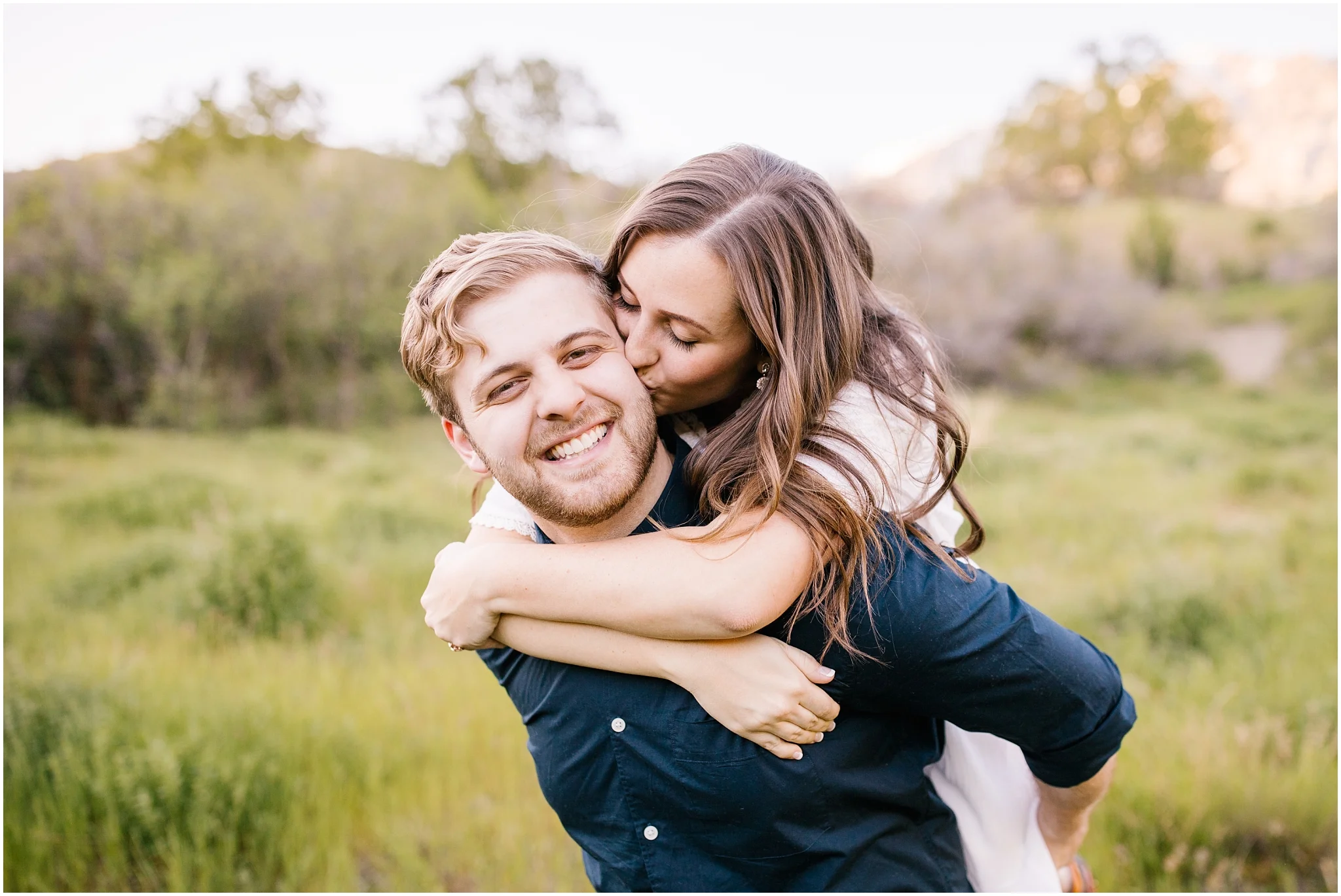 Lizzie-B-Imagery-Utah-Wedding-Photographer-Thanksgiving-Point-Payson-Temple_0144.jpg