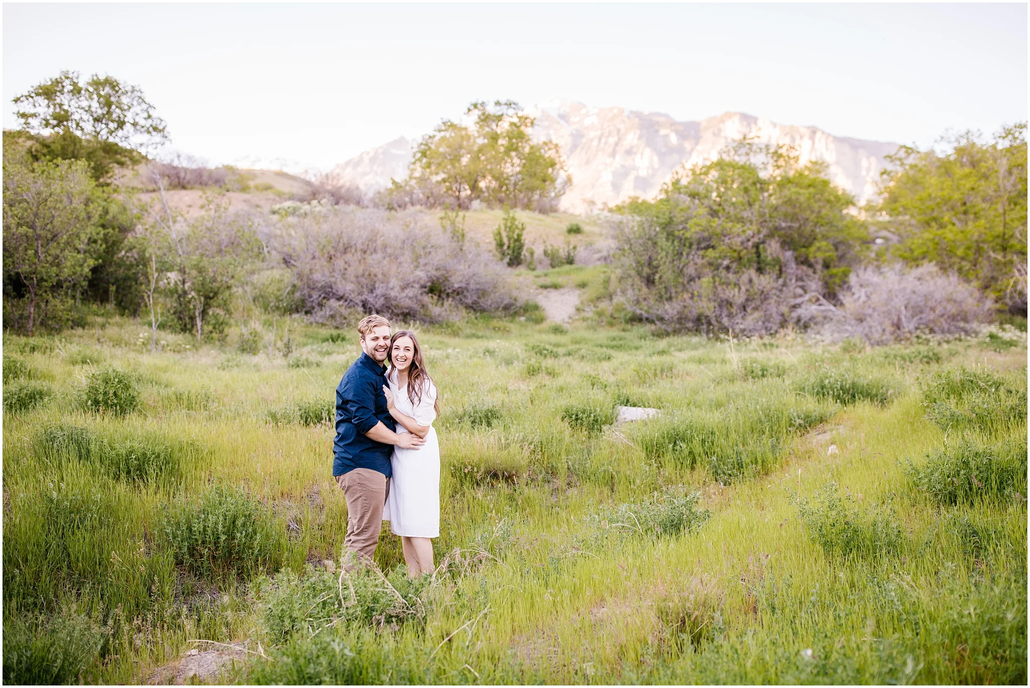 Lizzie-B-Imagery-Utah-Wedding-Photographer-Thanksgiving-Point-Payson-Temple_0145.jpg