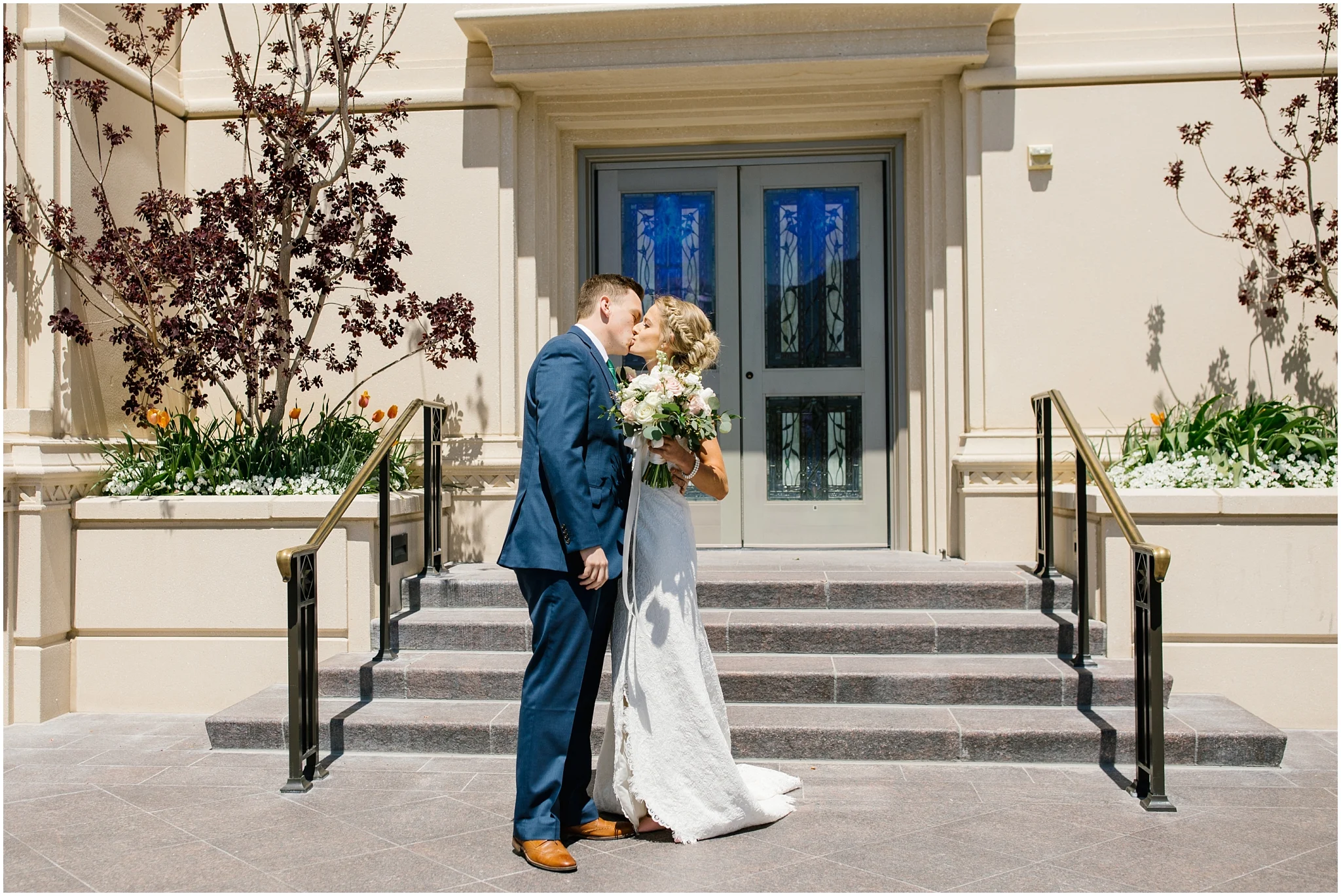 Lizzie-B-Imagery-Utah-Wedding-Photographer-Thanksgiving-Point-Payson-Temple_0030.jpg
