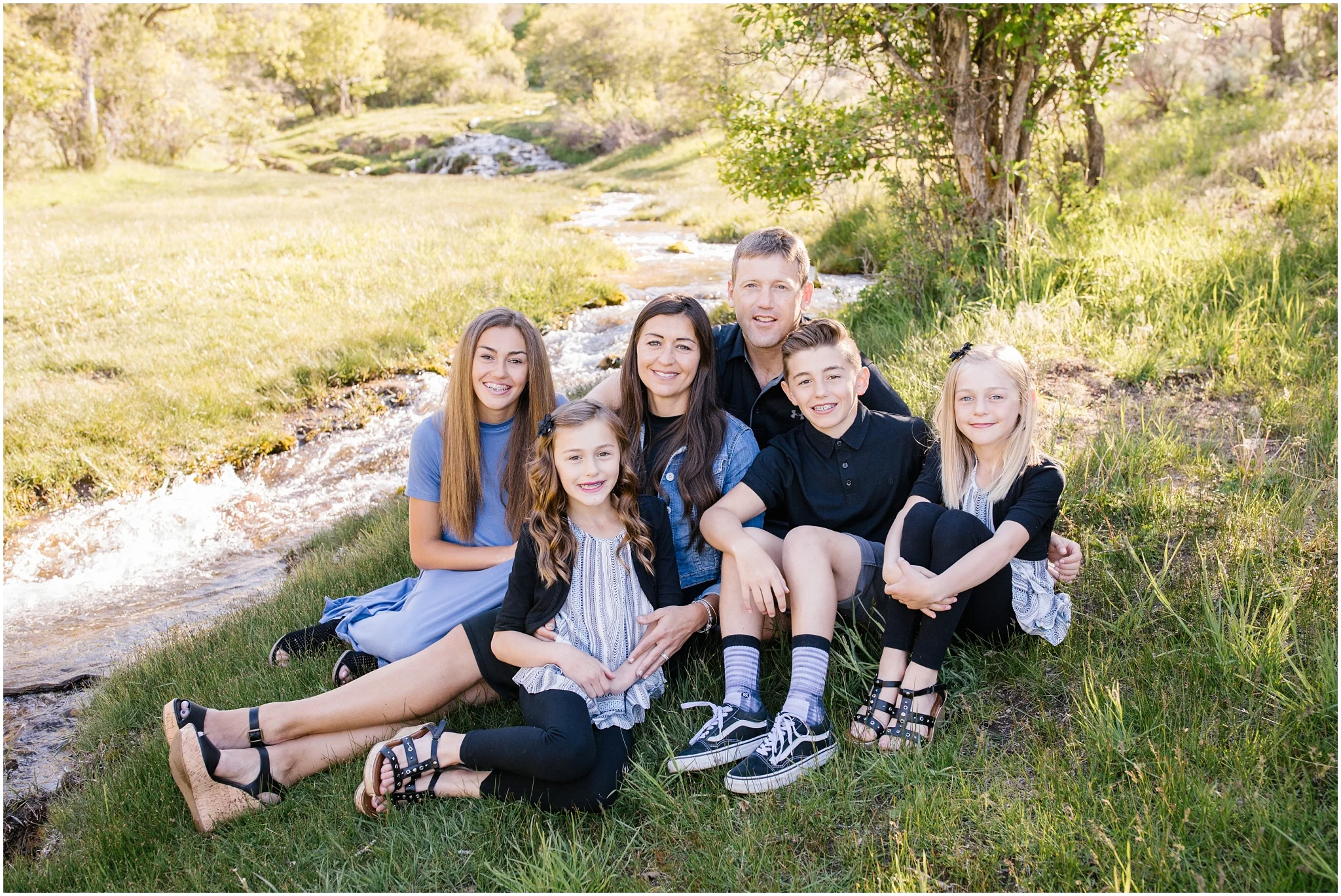 Bagley-53_Lizzie-B-Imagery-Utah-Family-Photographer-Central-Utah-Photographer-Utah-County-Extended-Family.jpg