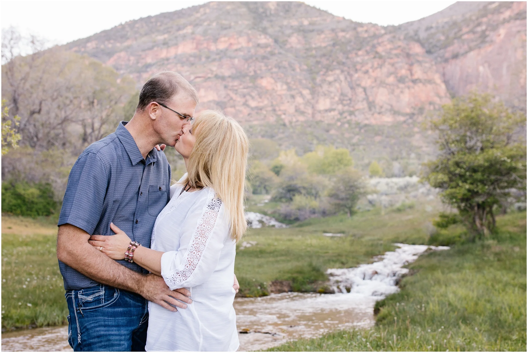 Bagley-144_Lizzie-B-Imagery-Utah-Family-Photographer-Central-Utah-Photographer-Utah-County-Extended-Family.jpg