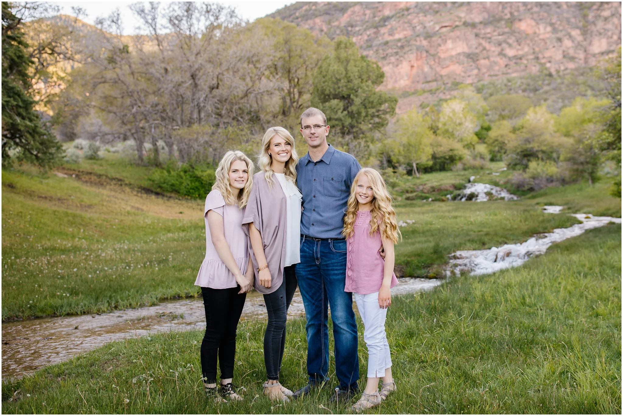 Bagley-176_Lizzie-B-Imagery-Utah-Family-Photographer-Central-Utah-Photographer-Utah-County-Extended-Family.jpg