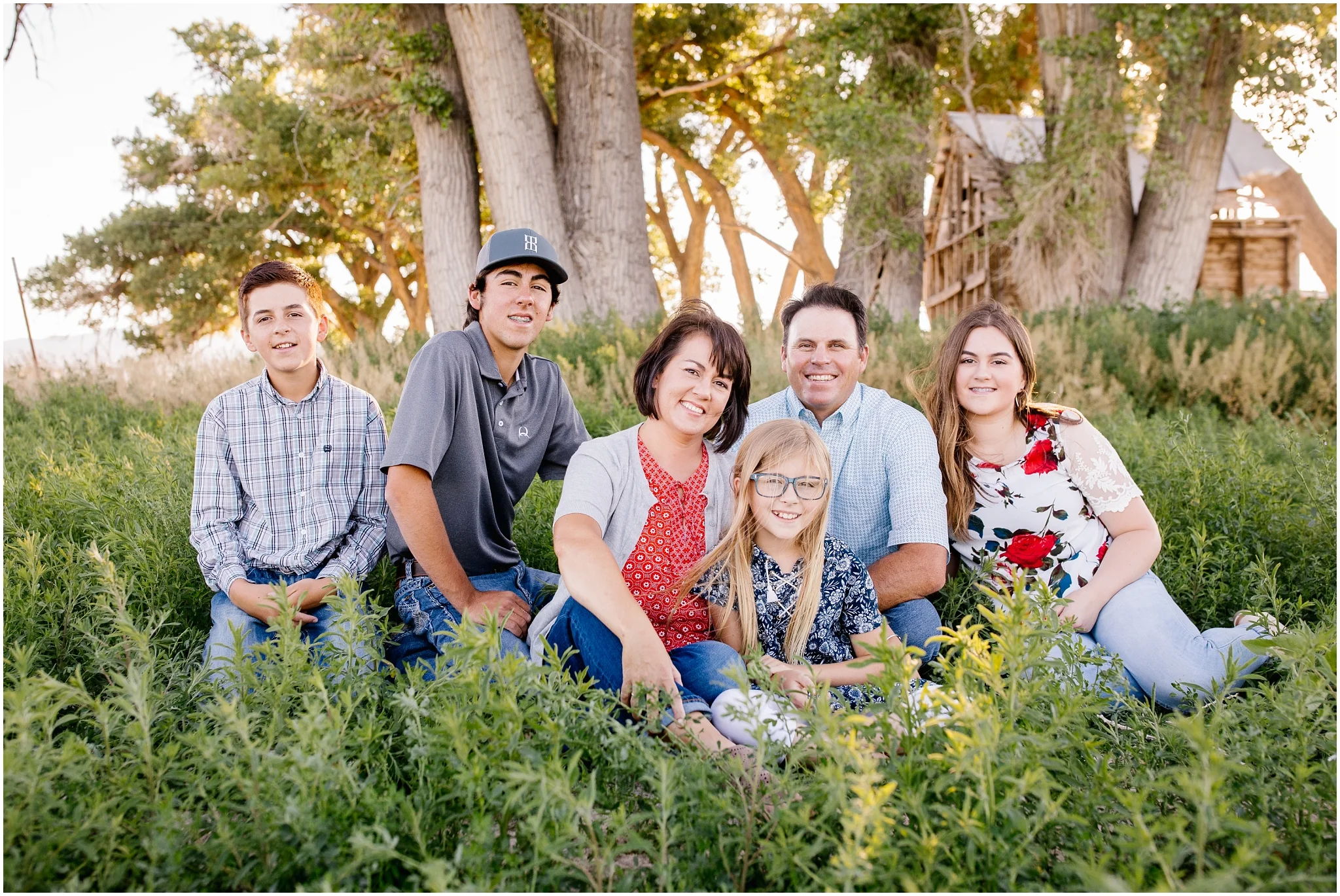 Blackburn--2_Lizzie-B-Imagery-Utah-Family-Photographer-Central-Utah-Photographer-Utah-County-Extended-Family.jpg