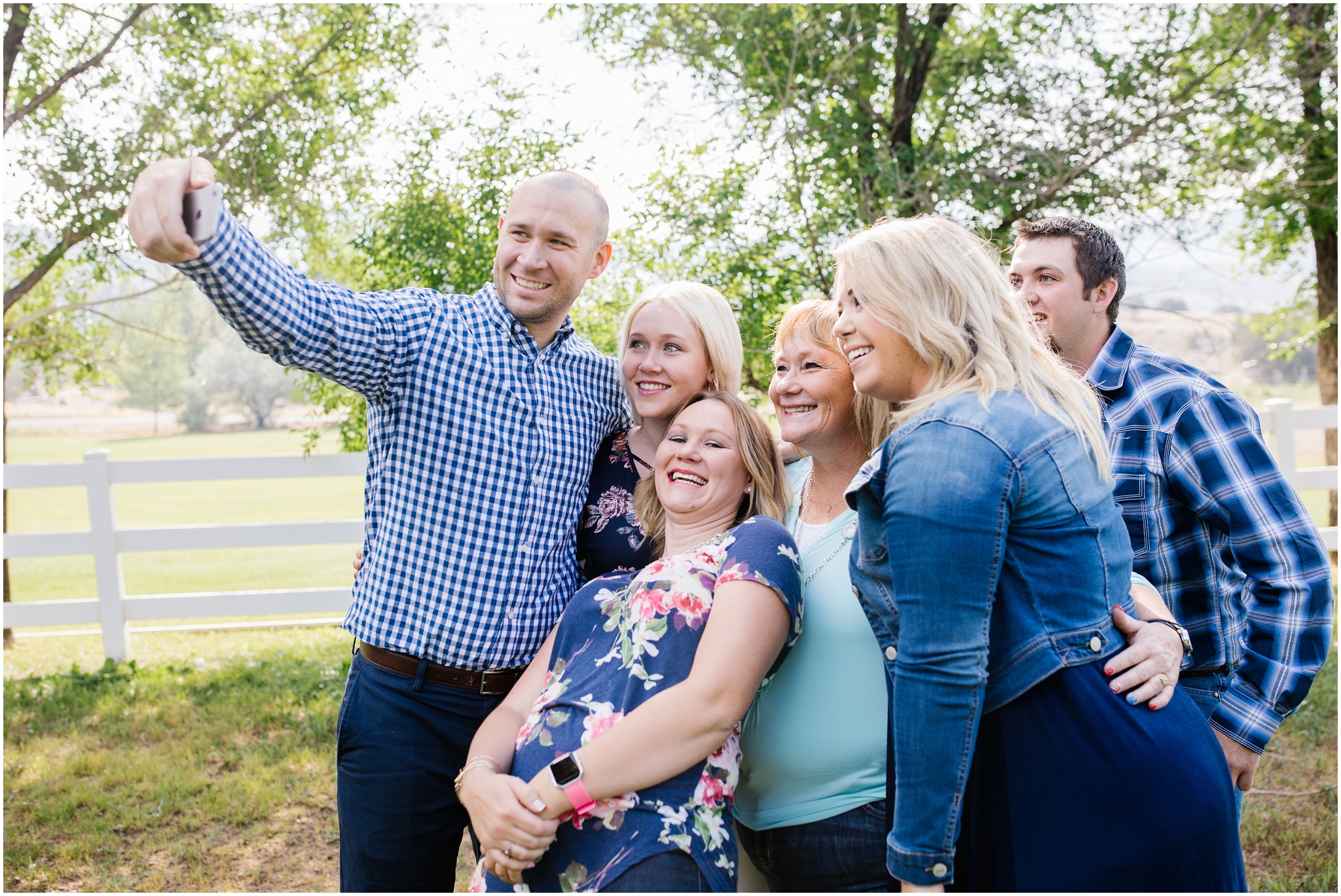 Brinkerhoff-107_Lizzie-B-Imagery-Utah-Family-Photographer-Central-Utah-Photographer-Utah-County-Extended-Family-Session.jpg