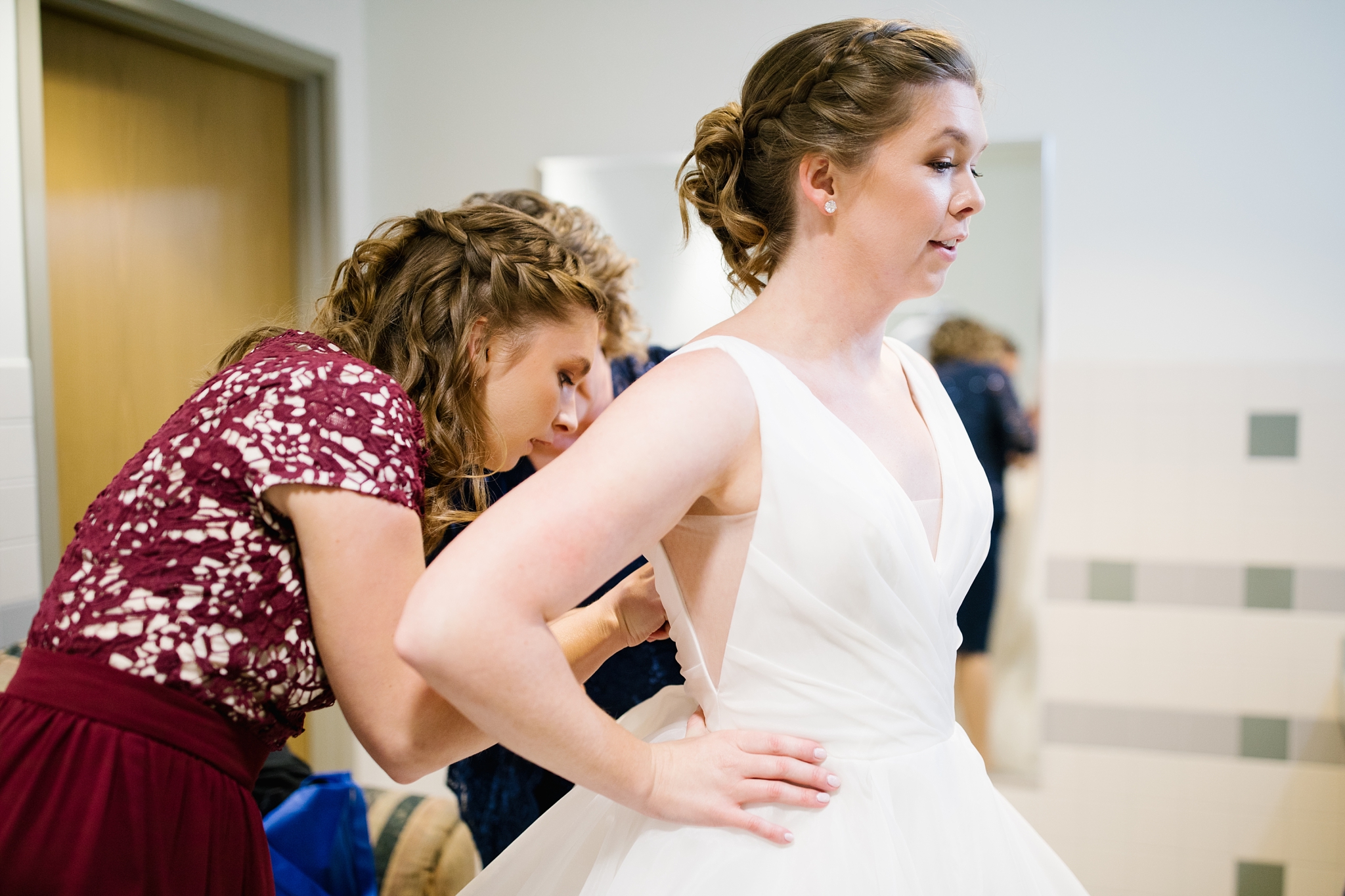 CN-Wedding-1_Lizzie-B-Imagery-Utah-Wedding-Photographer-Blessed-Sacrament-Catholic-Church-Sandy-Utah-The-Blended-Table-Salt-Lake-City.jpg