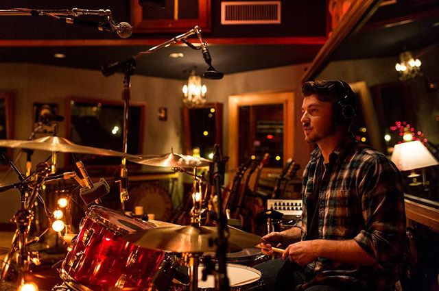 Abishai doing what he does best during the recording of the upcoming EP. Photo: @shaynecgarcia