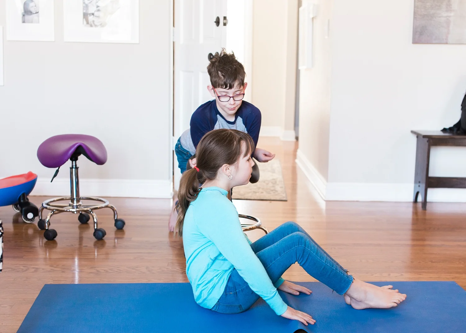 Work those abs! We're trying to incorporate more recess and exercise into our typical unschooling day! See what else we've been up to over on the blog :) 