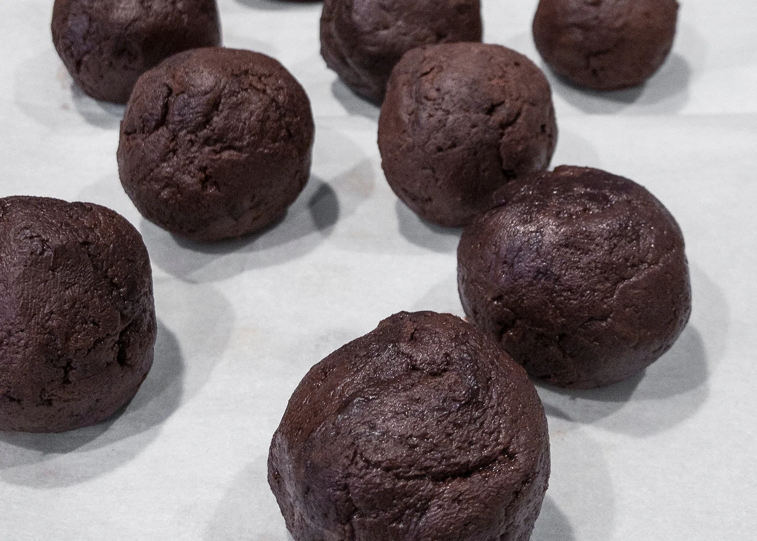 easy-chocolate-truffles-how to-keto-diet-getting-unschooled.jpg