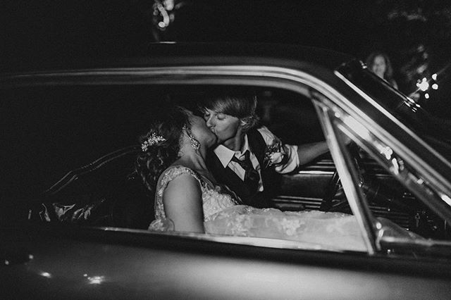 &ldquo;That&rsquo;s all she wrote&rdquo; - @guyfieri
.
.
.
.
.
.
.
.
#adventuresession #makeadventure #photobugcommunity #teethsoclean
#utahweddingphotographer #arizonaweddingphotographer #alabamaweddingphotographer #pointreyeselopement @photobugcomm