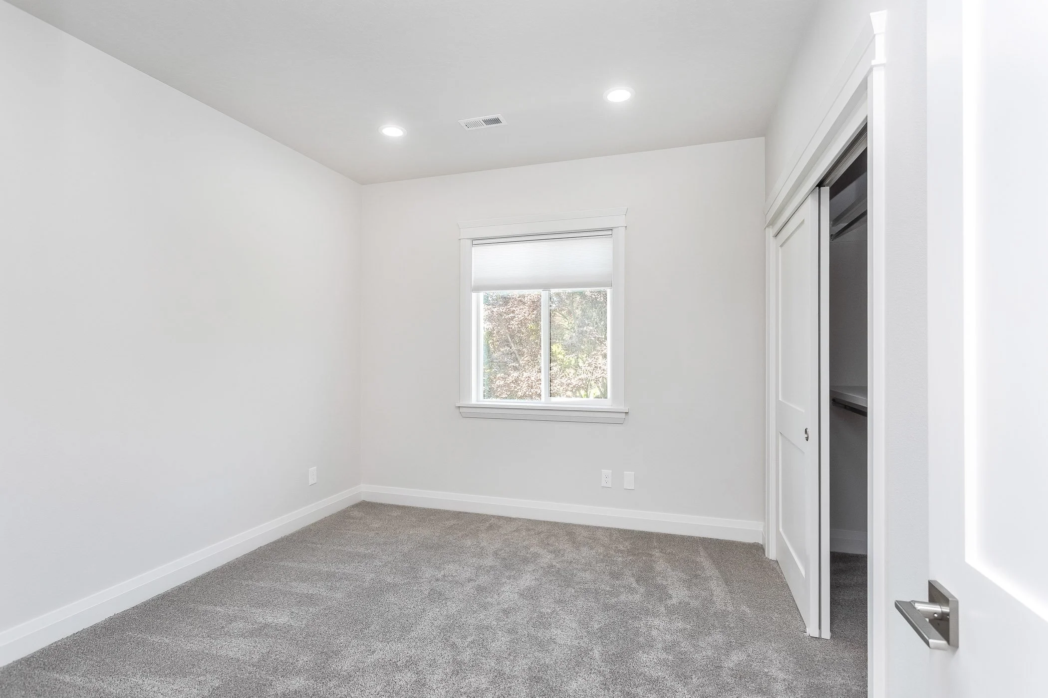 808_SE_Whispering_Ct_0028 s2100 q75 S.jpg