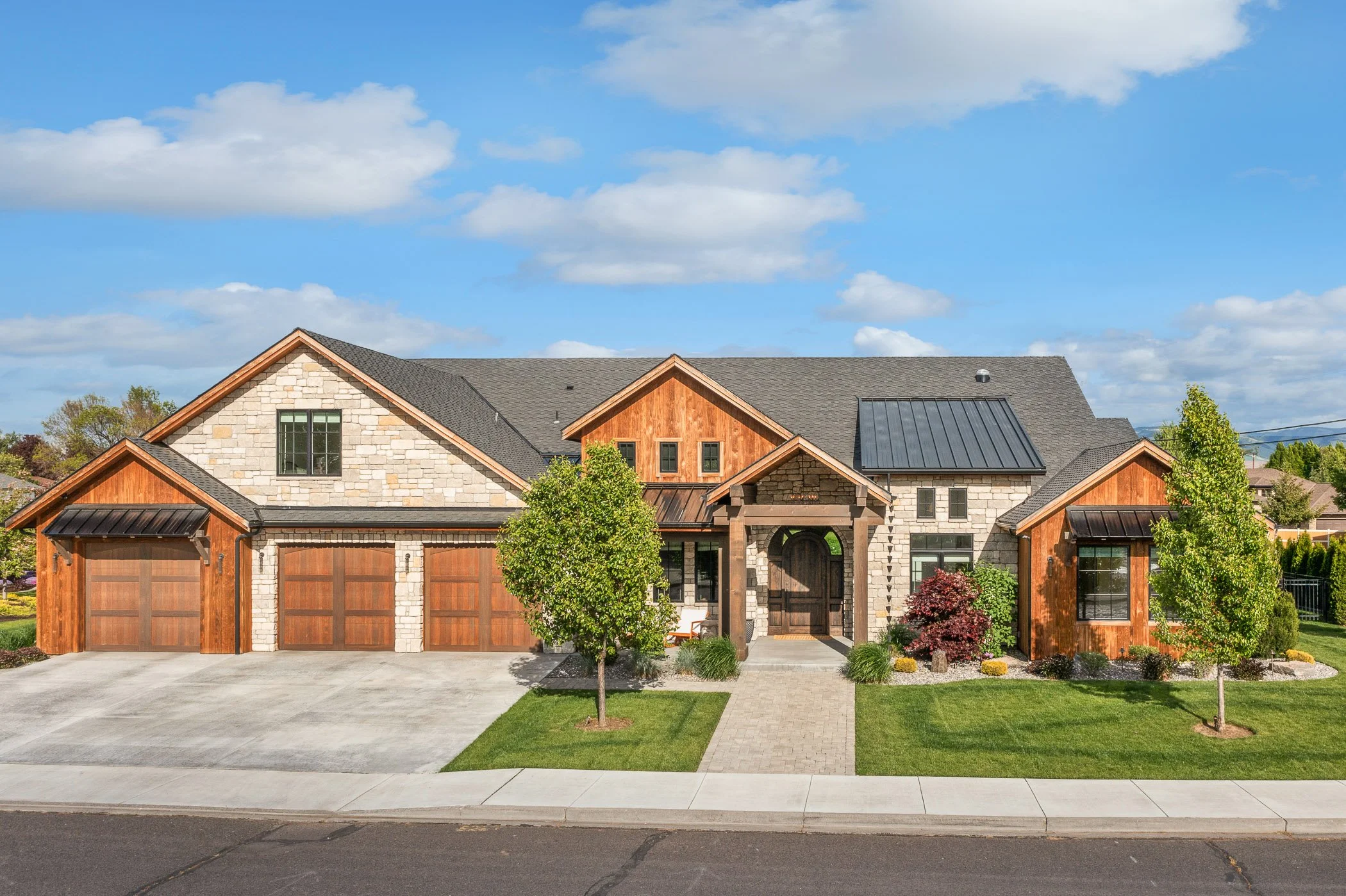 1502_Ironwood_Dr_0038 s2100 q75 S.jpg
