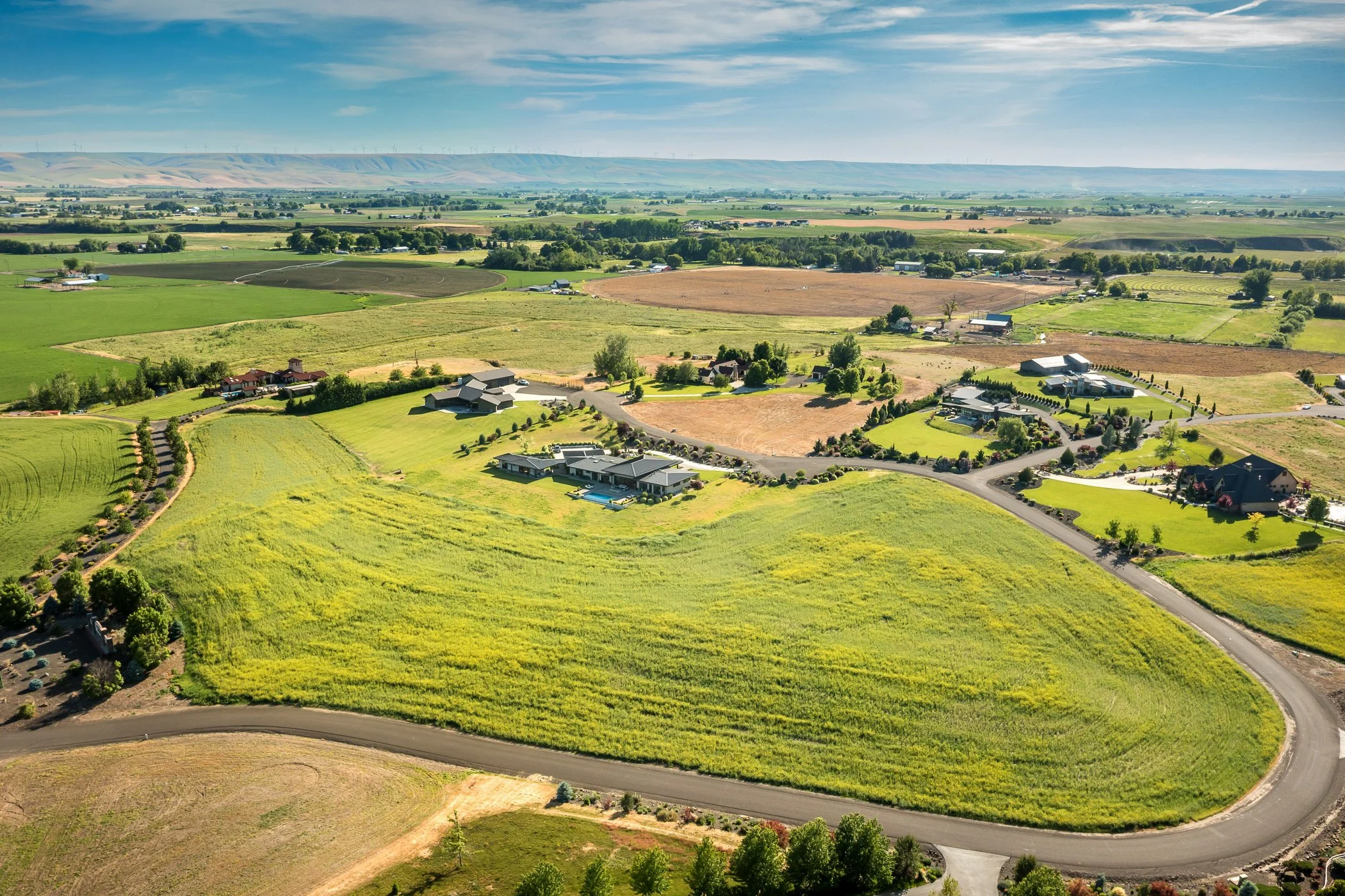 335_Brickwood_(2025)_0019 s2100 q75 S.jpg