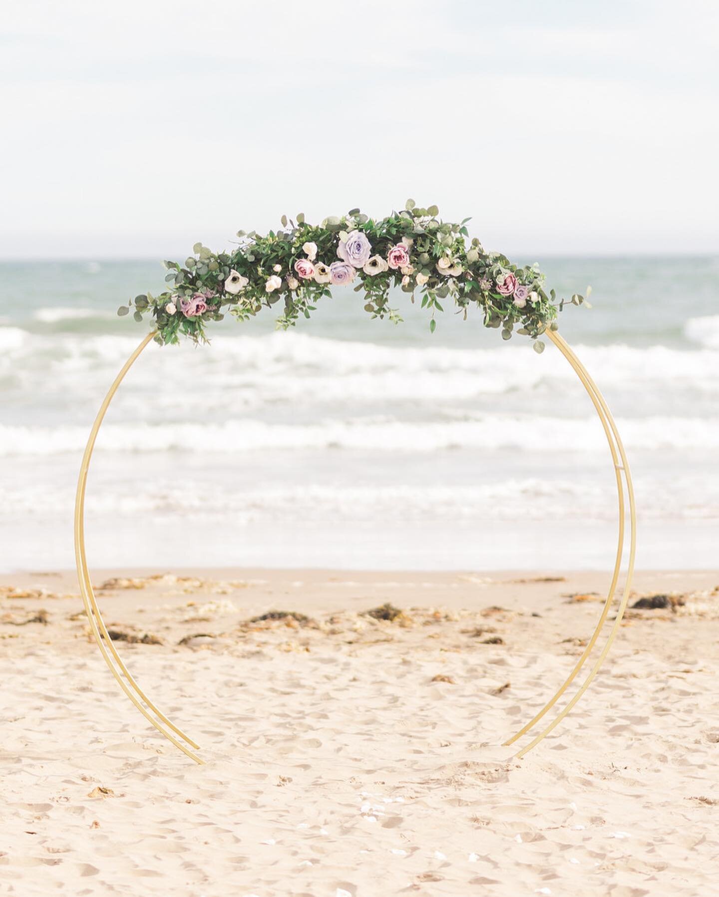 As a wedding planner, it's always an honor to witness the love between two people on their special day. This elopement on Conrad's beach was so special - the stunning scenery, the intimate atmosphere, and the happy couple made for a truly unforgettab
