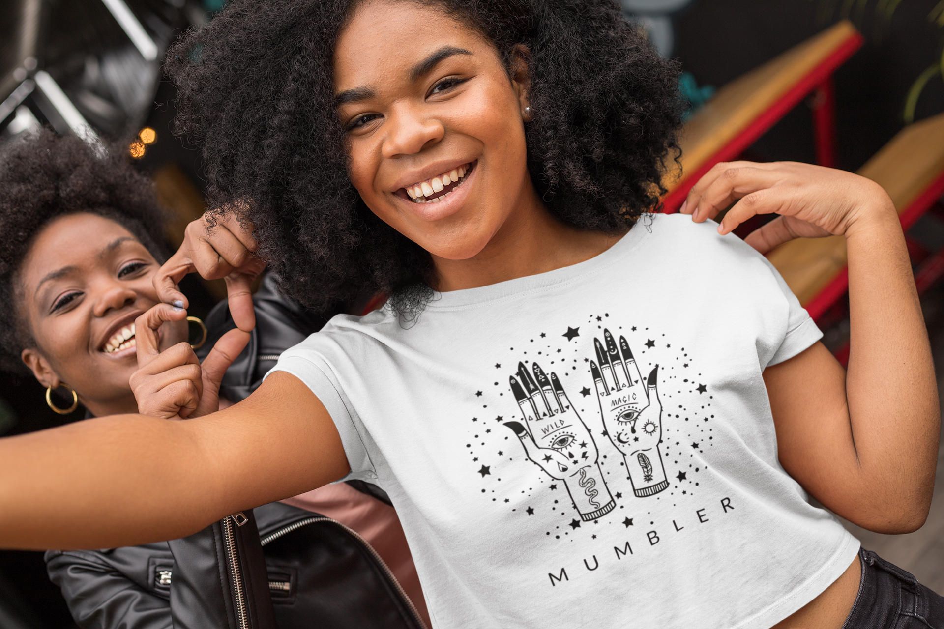 crop-top-mockup-of-a-woman-hanging-out-with-a-friend-32296.png