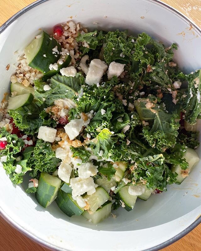 The best Kale Greek Salad Recipe posted on FashionablyFull.com - Check it out &amp; subscribe to my emails so you are always in the know 🙃💕🌿