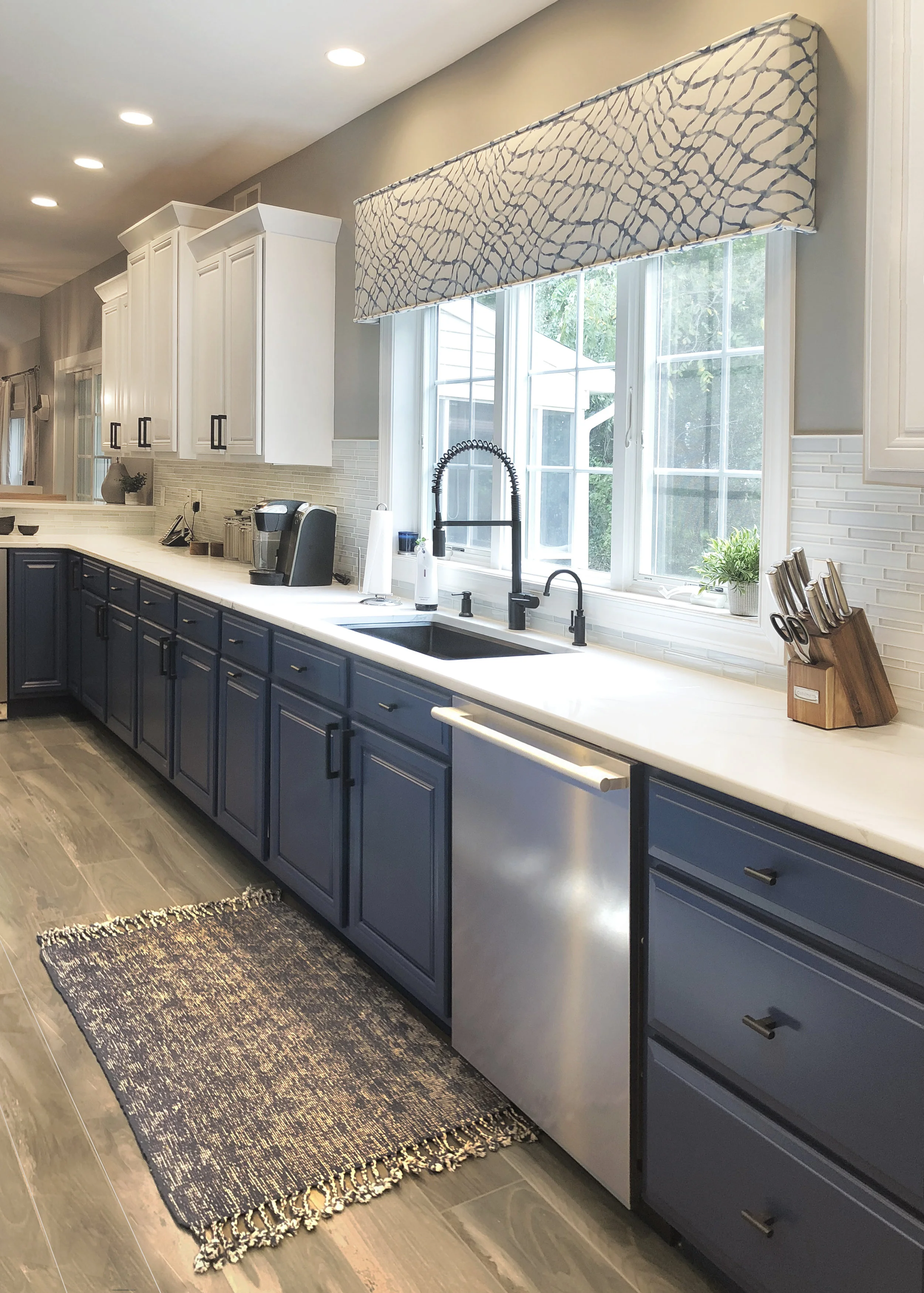 Modern-Kitchen_0374_2.jpg