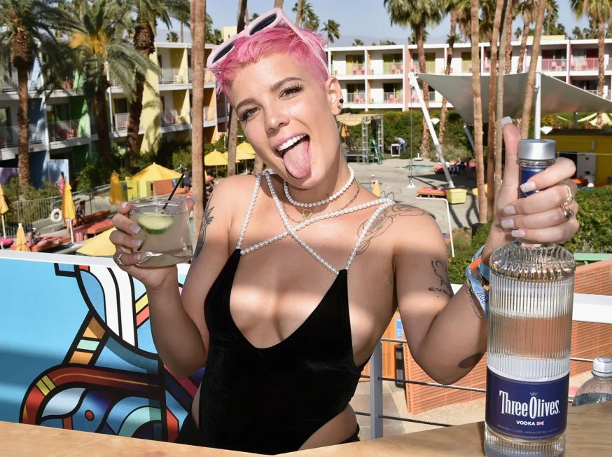 Singer Halsey - Photo taken from Getty Images