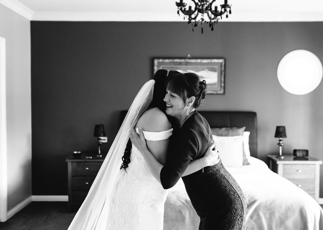 Projekt 3488 Mel+Jess Getting Ready5.JPG