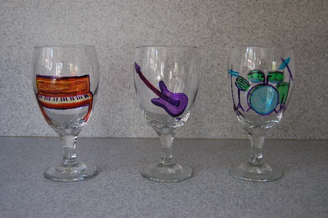 musicglasses.jpg