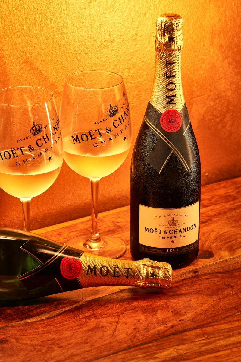 20180720_Ushuaia_Marcas_2048px_MOET_0008_2688.jpg