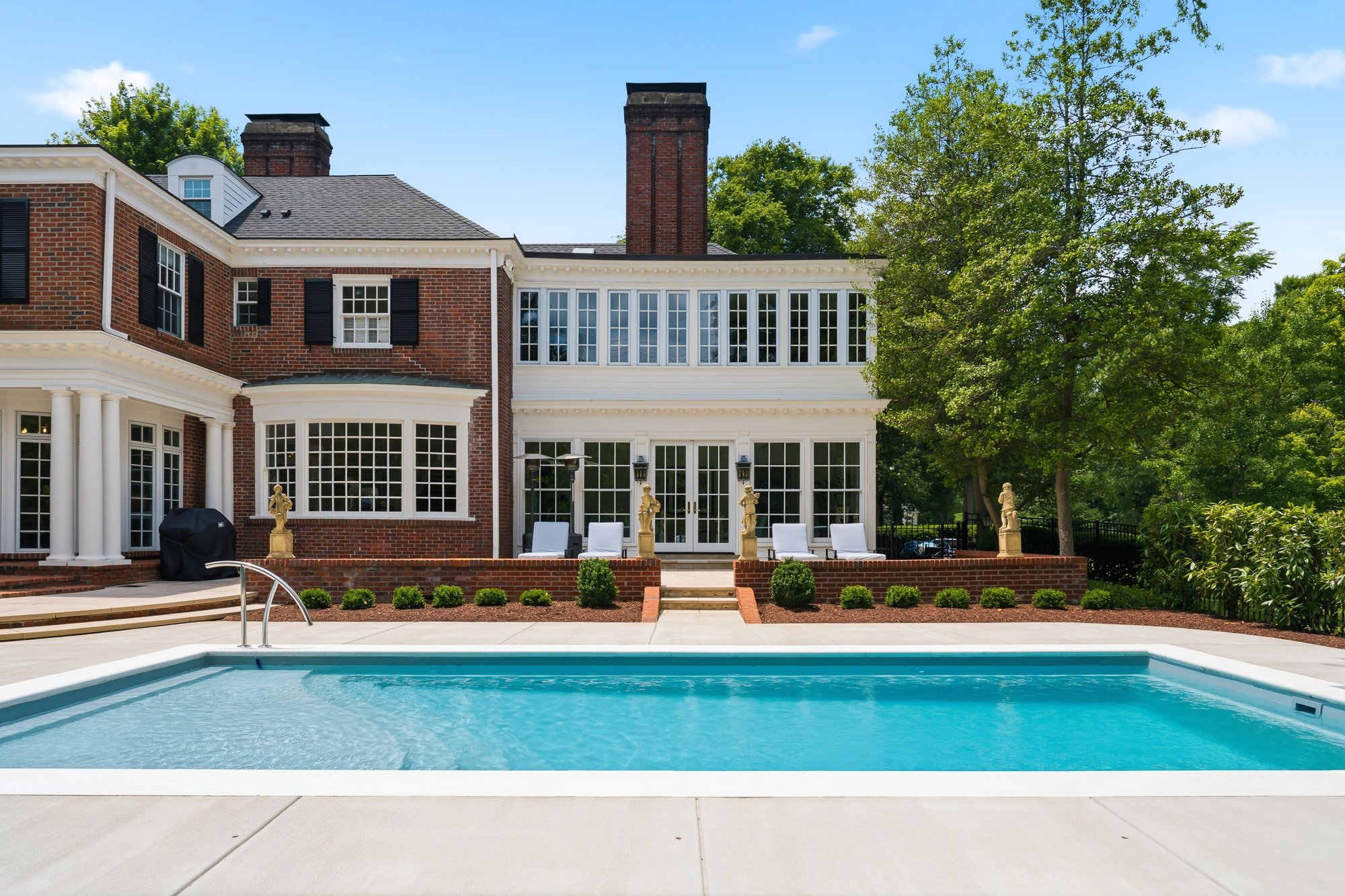 500 Fairfield Dr-77.jpg