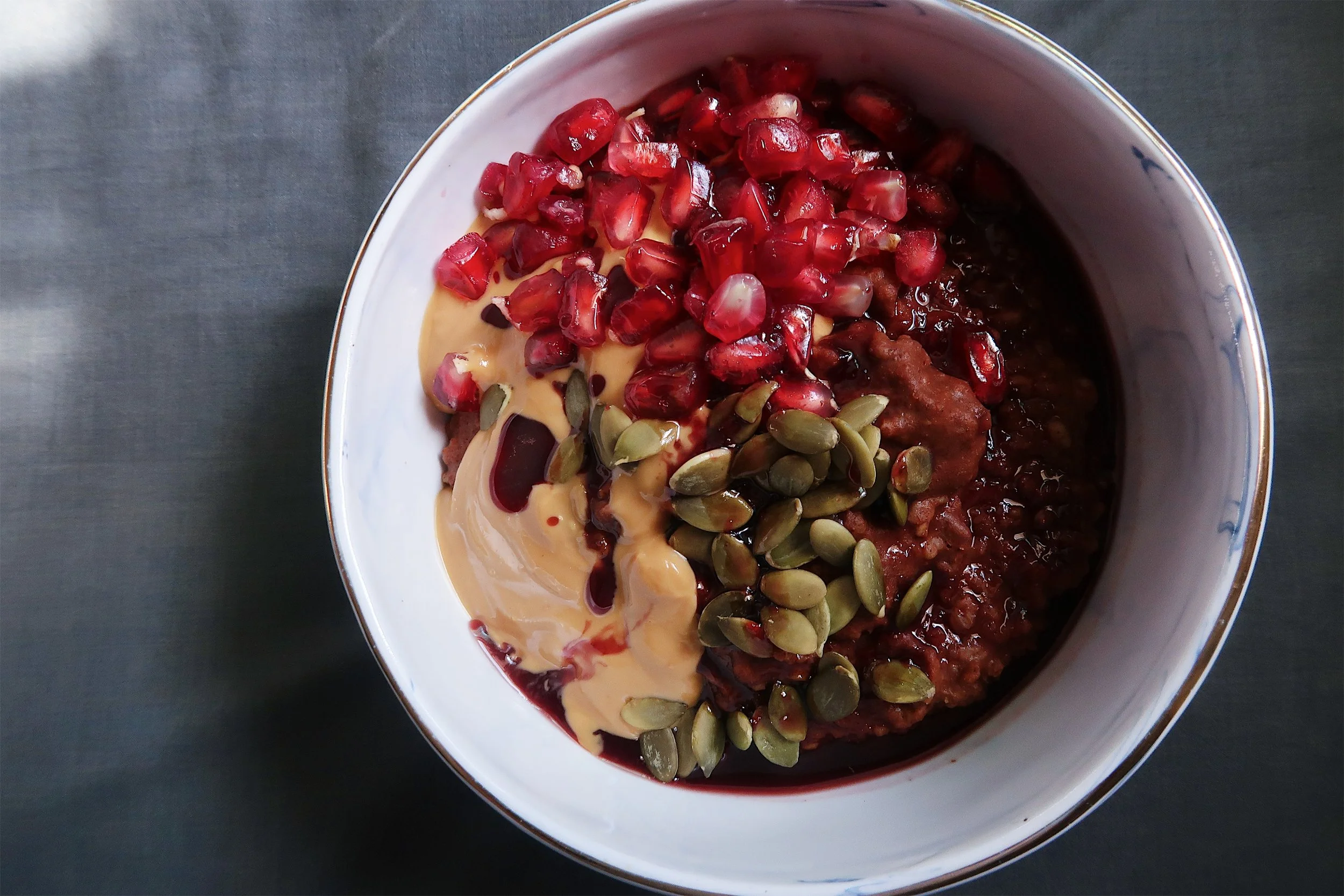Dark Chocolate Pomegranate Oatmeal