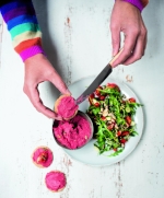 Beetroot Houmous Salad