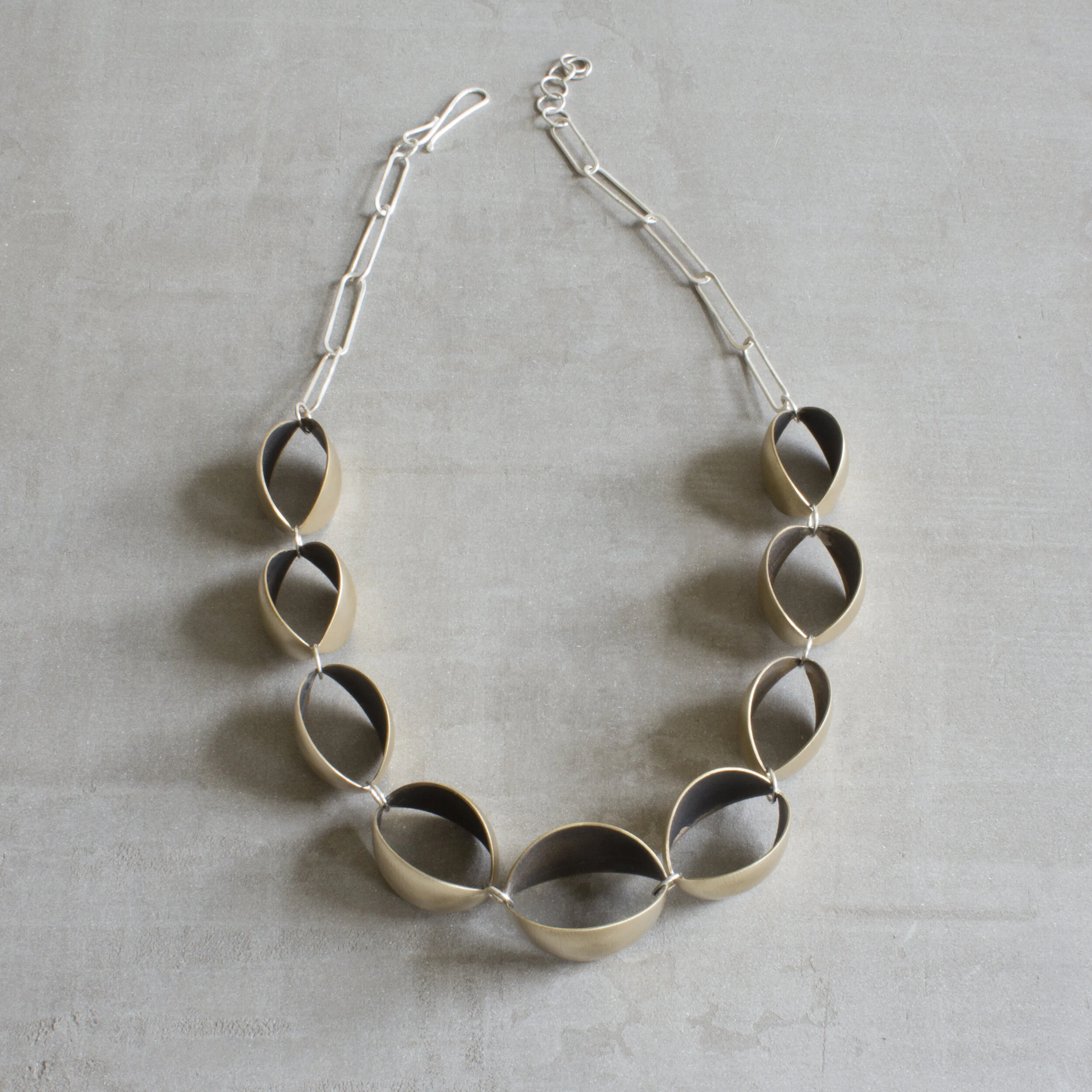 BaubleNecklace2.jpg