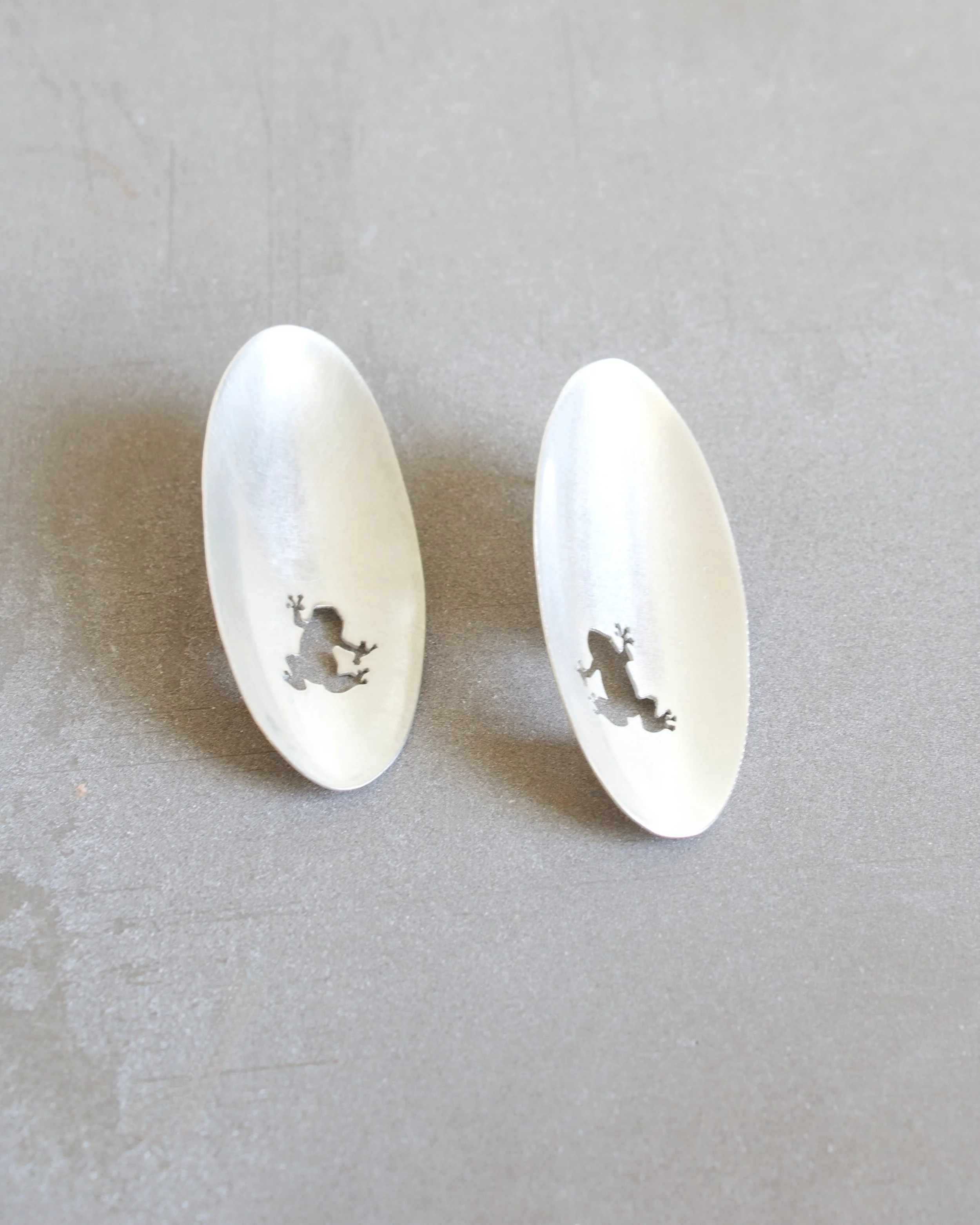 FrogSilhouetteEarrings - 1.jpeg