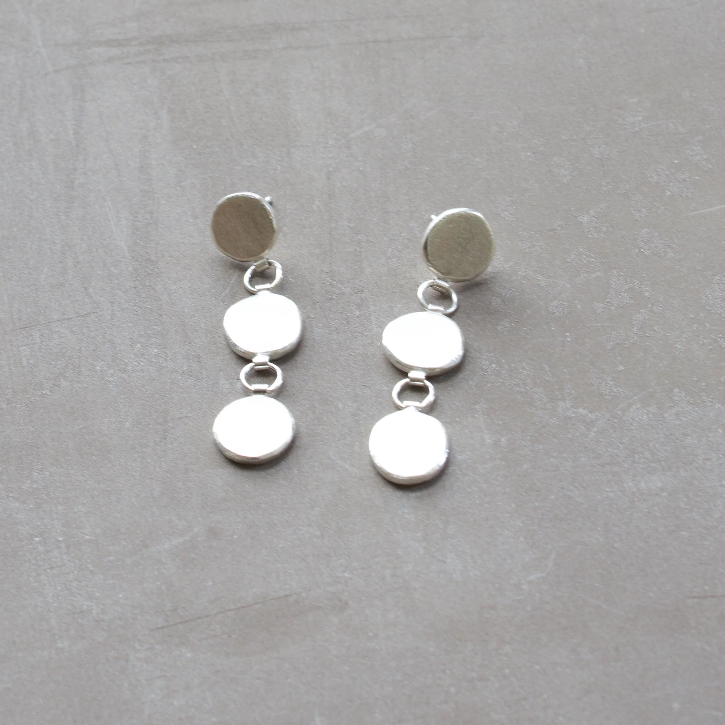 3coinearrings - 1.jpeg