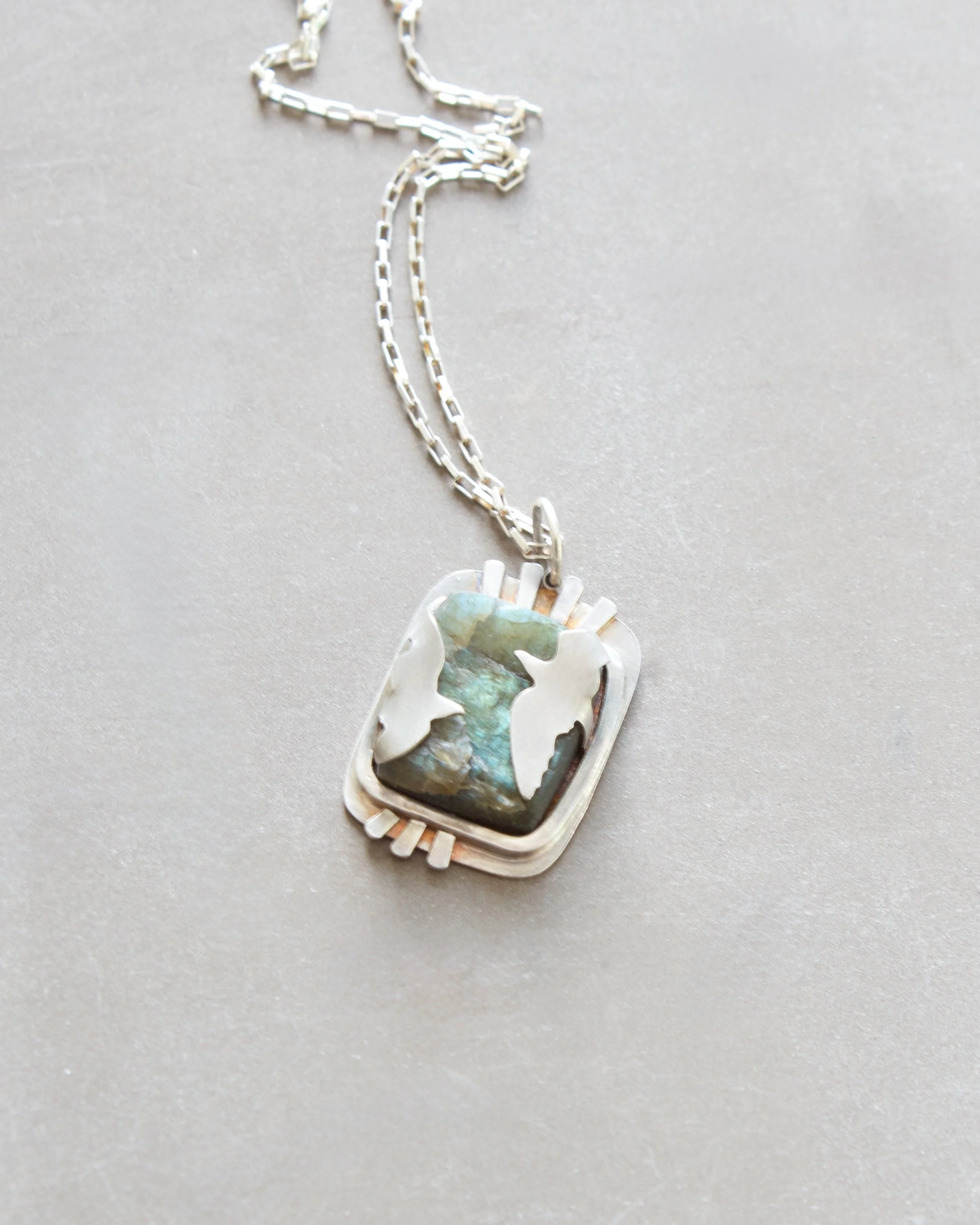 Swallow Rough Labradorite Deco - 1 (3).jpeg