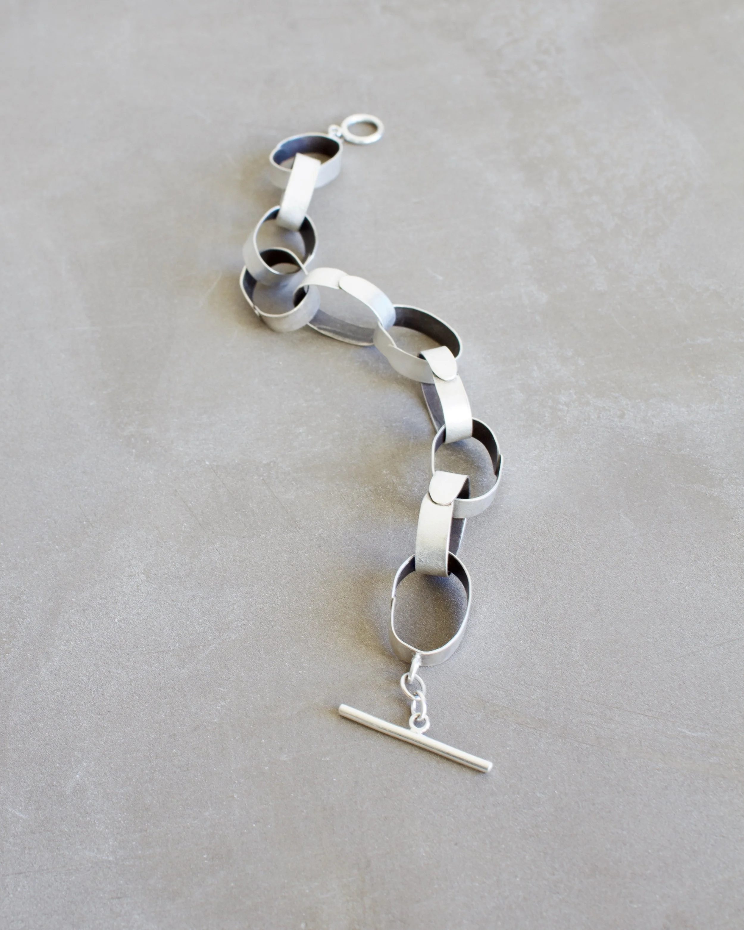 OvalPaperChainBracelet - 1 (1).jpeg